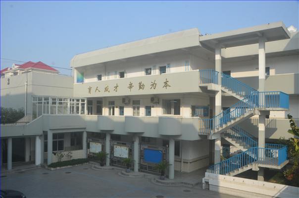 上海市民辦育辛高級中學