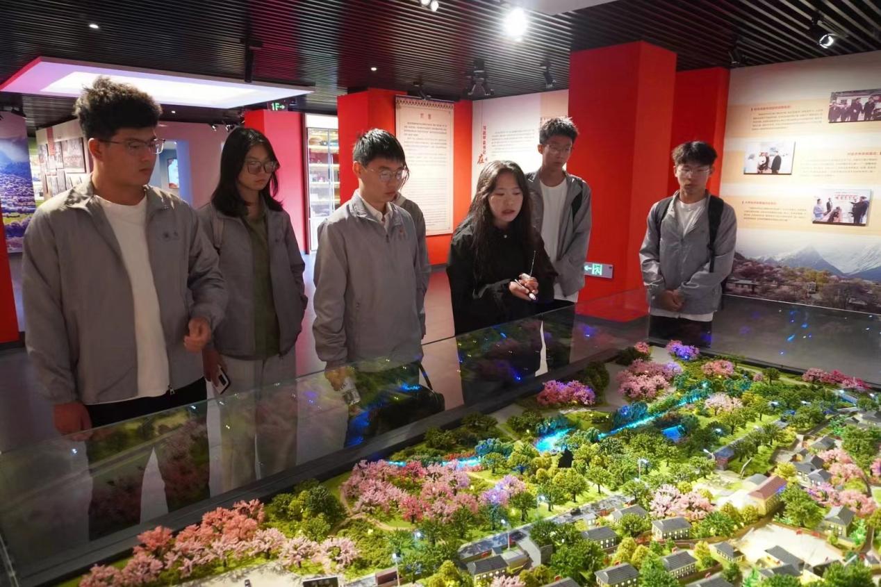 鄉村振興、民族團結之旅——河南工業大學社會實踐團隊