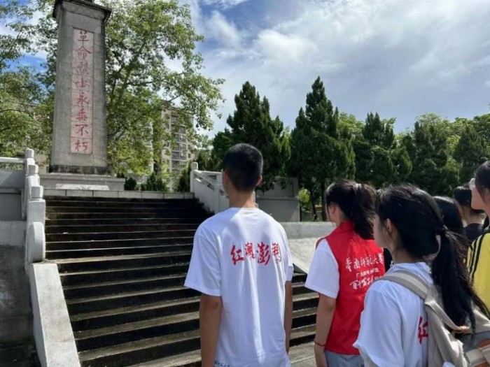 華師“突擊隊(duì)”，為霞山紅色文旅發(fā)展賦能