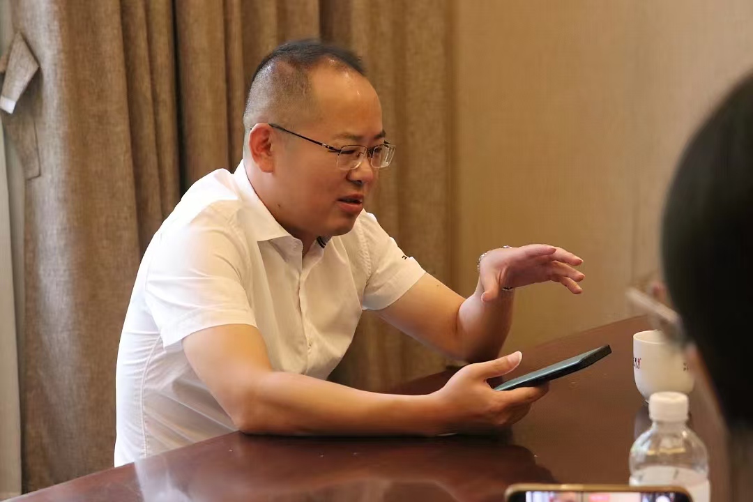 金龍村：茶企引領經濟，人才助力振興