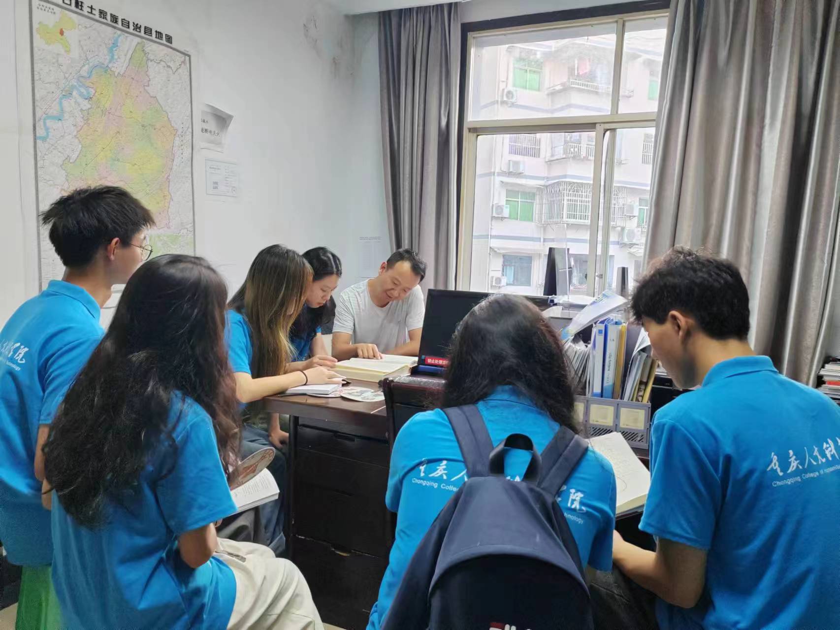 夯實“啰兒調(diào)”宣傳基礎(chǔ)，趕赴文旅局訪談?wù){(diào)研