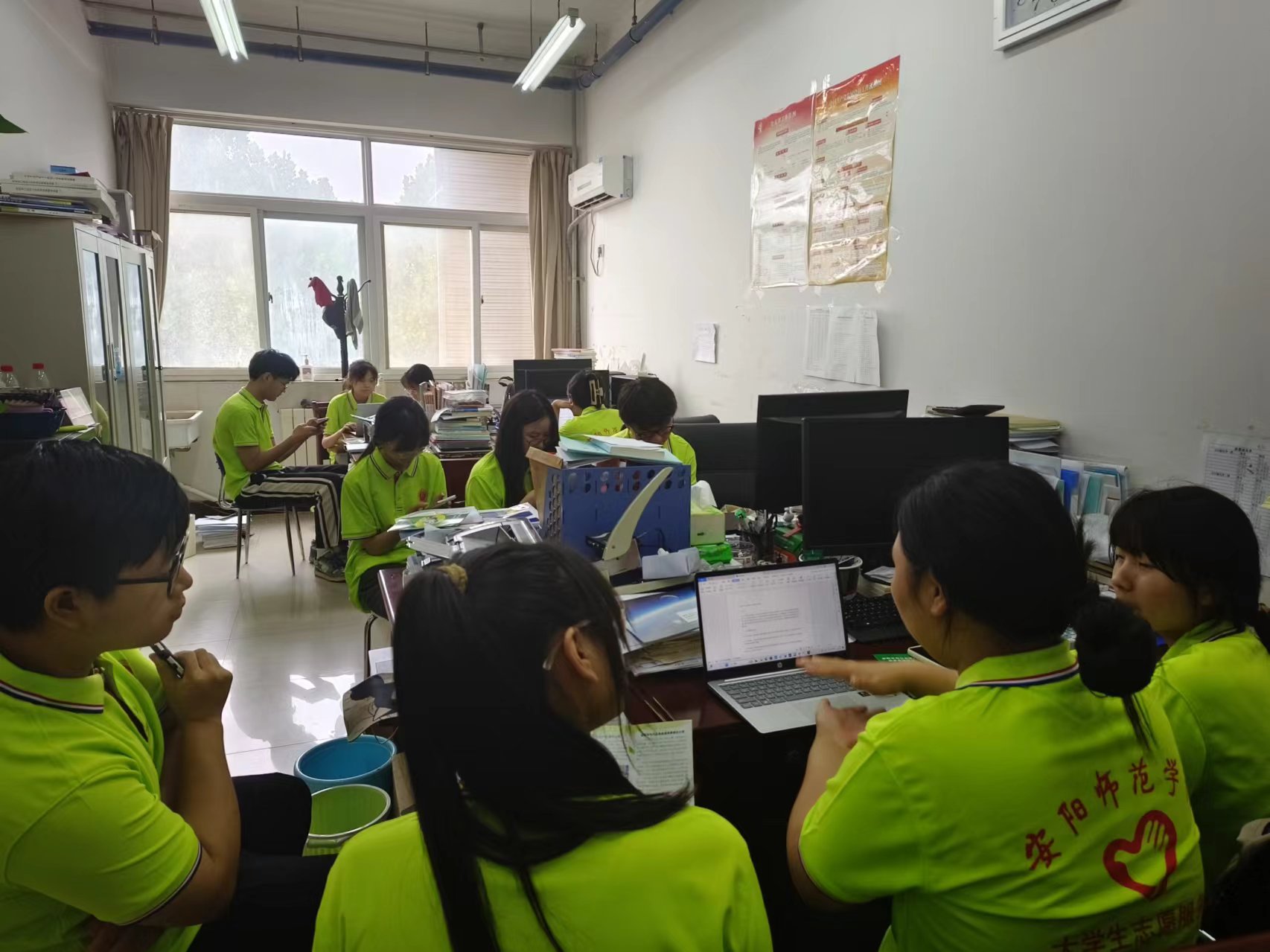 社會實(shí)踐中的問卷之旅：團(tuán)隊(duì)的力量與感悟