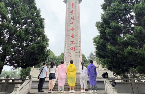 紅色信陽行，共筑愛國心