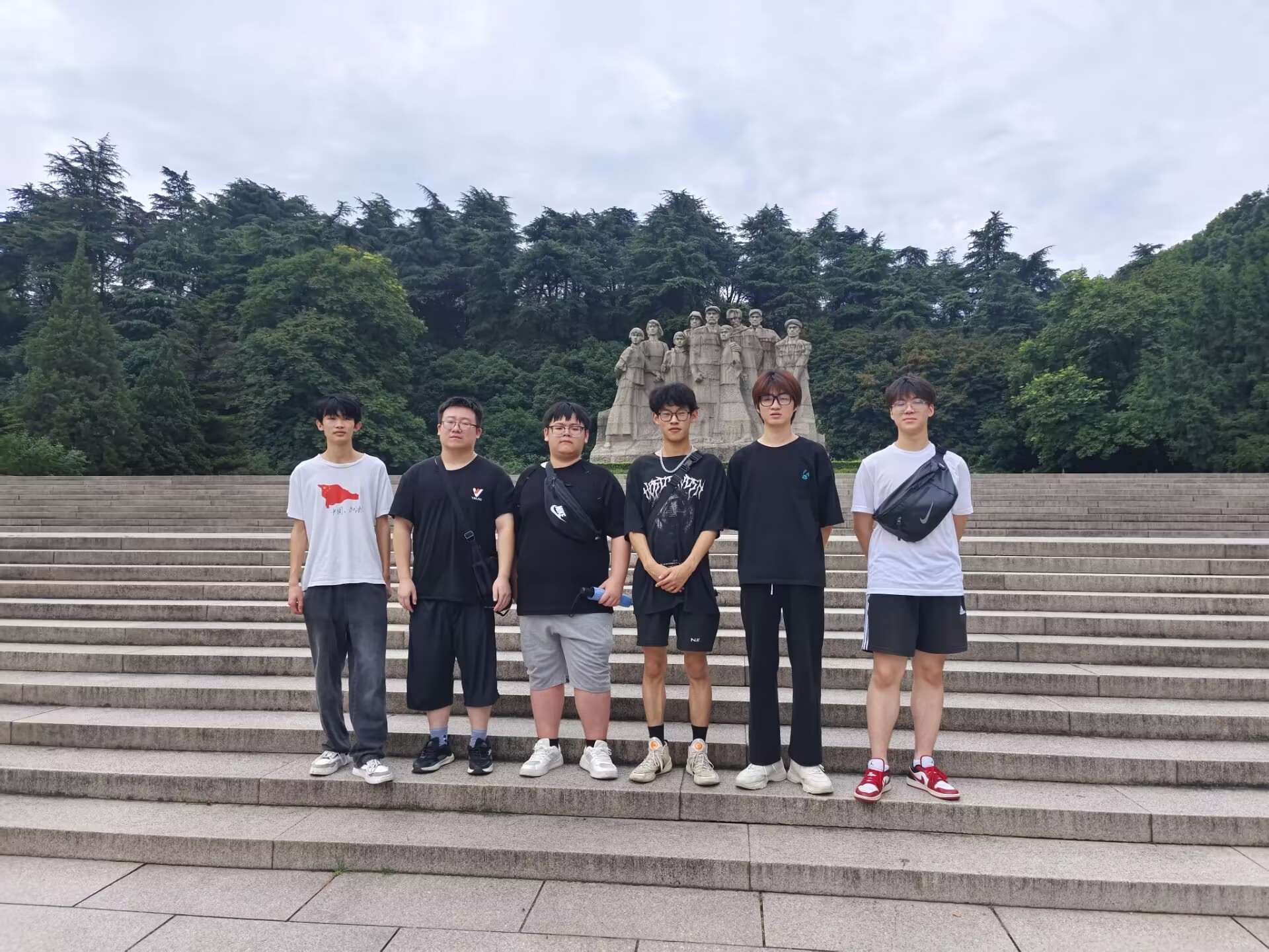 地信學子赴南京紅色紀念館開展“體悟紅色精神，傳承紅色基因”主題實踐項目